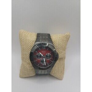 Vintage Relic Mens Red Dial Chronograph Style Quartz Watch Stainless Steel